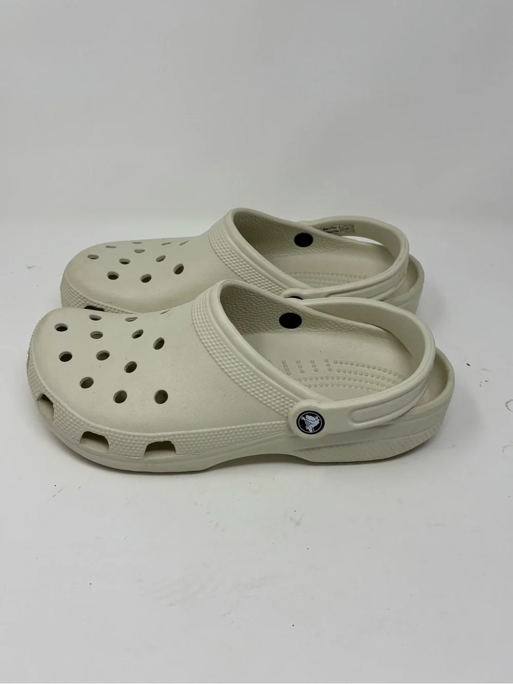 Crocs Classic Clog Sandals Light Tan Men’s US 11 Slip-On Rubber Lightweight